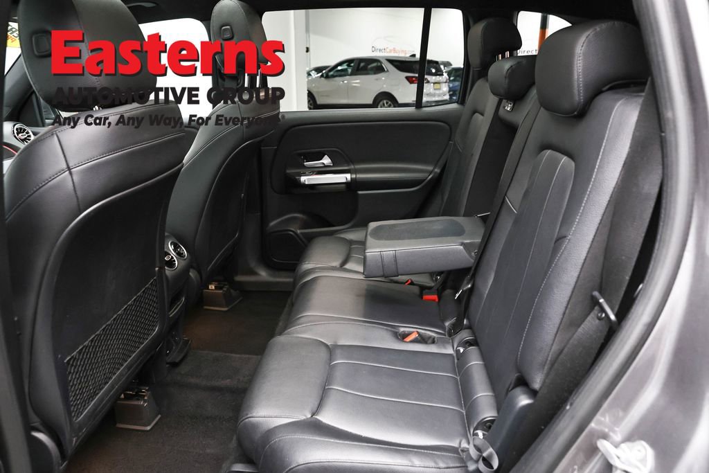 Used 2021 Mercedes-Benz GLB 250 4MATIC w/ Premium Package image 22