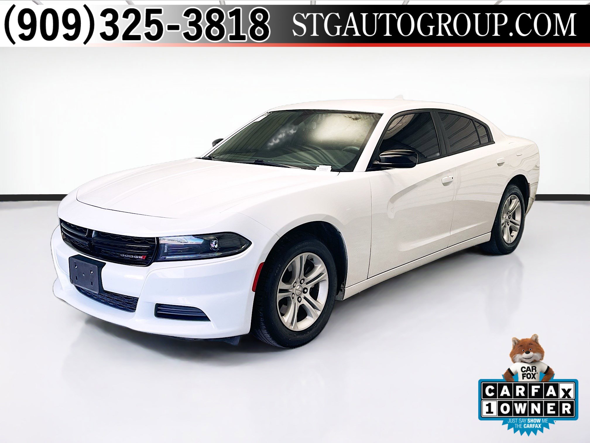 Used 2023 Dodge Charger SXT image 1