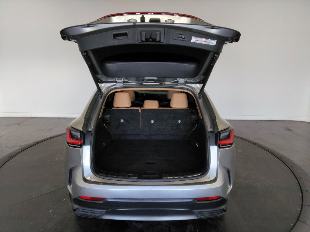 Used 2023 Lexus NX 350 AWD image 9