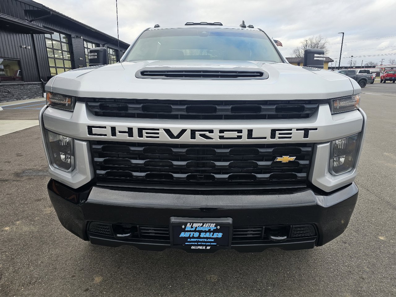 Used 2022 Chevrolet Silverado 2500 Custom w/ Gooseneck/5TH Wheel Package image 2