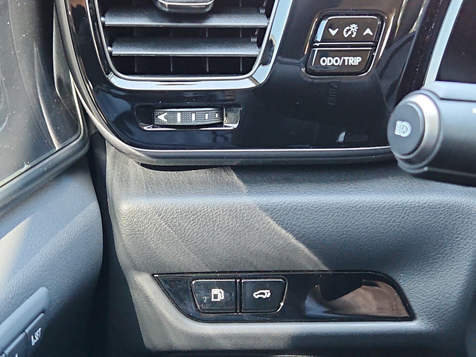 Used 2026 Lexus NX 350 AWD w/ Accessory Package (2T) image 25