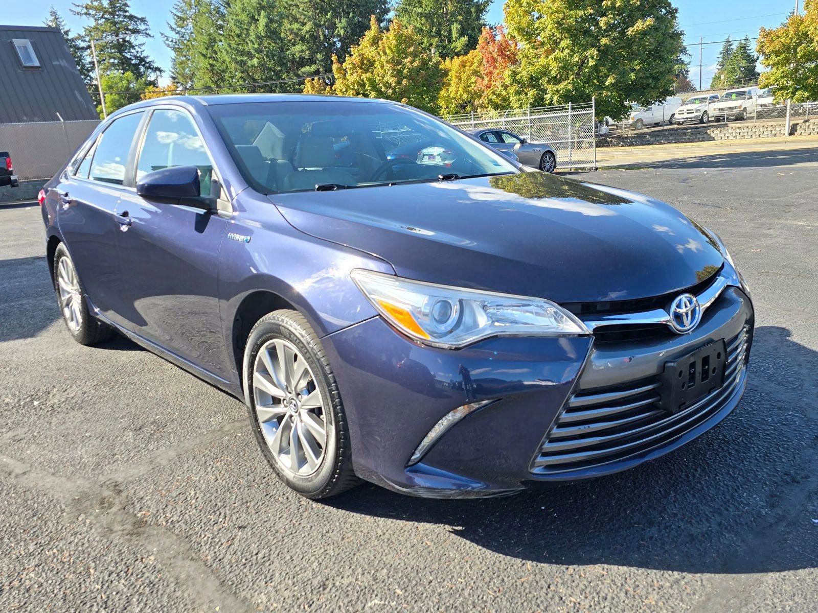 Used 2016 Toyota Camry XLE FWD image 7