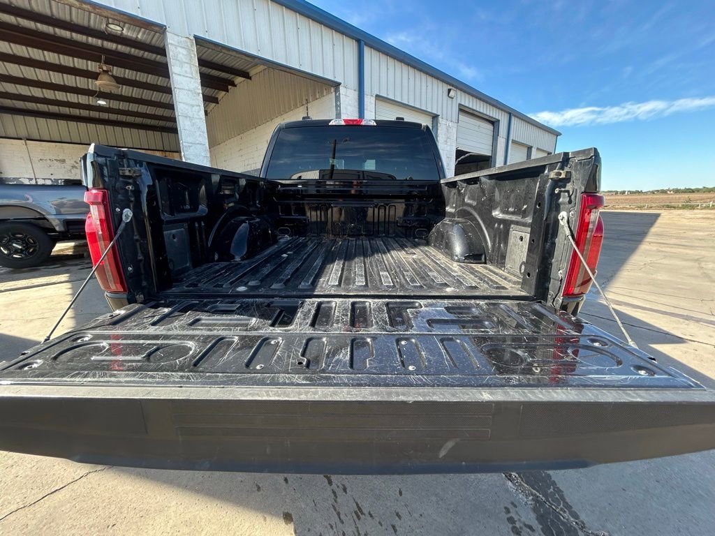 Used 2025 Ford F150 XLT w/ Equipment Group 301A Standard image 8