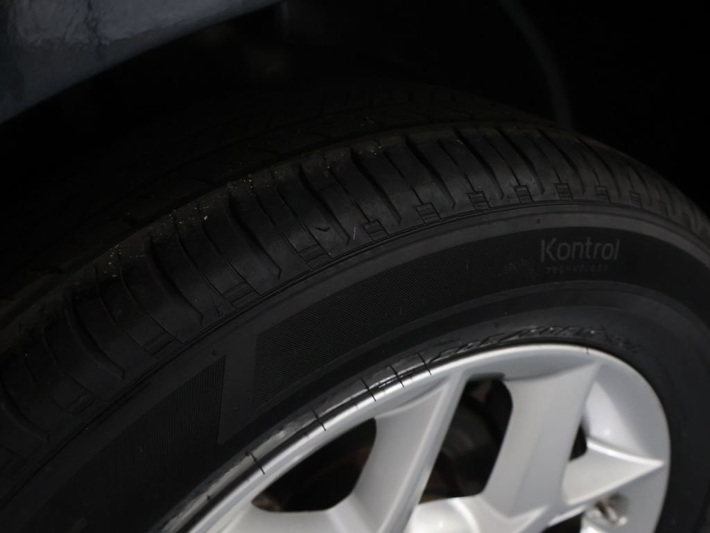 Used 2020 Kia Soul S FWD image 35