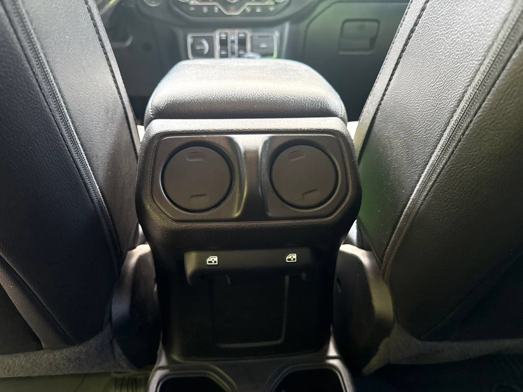 Used 2021 Jeep Gladiator Sport AWD/4WD image 18