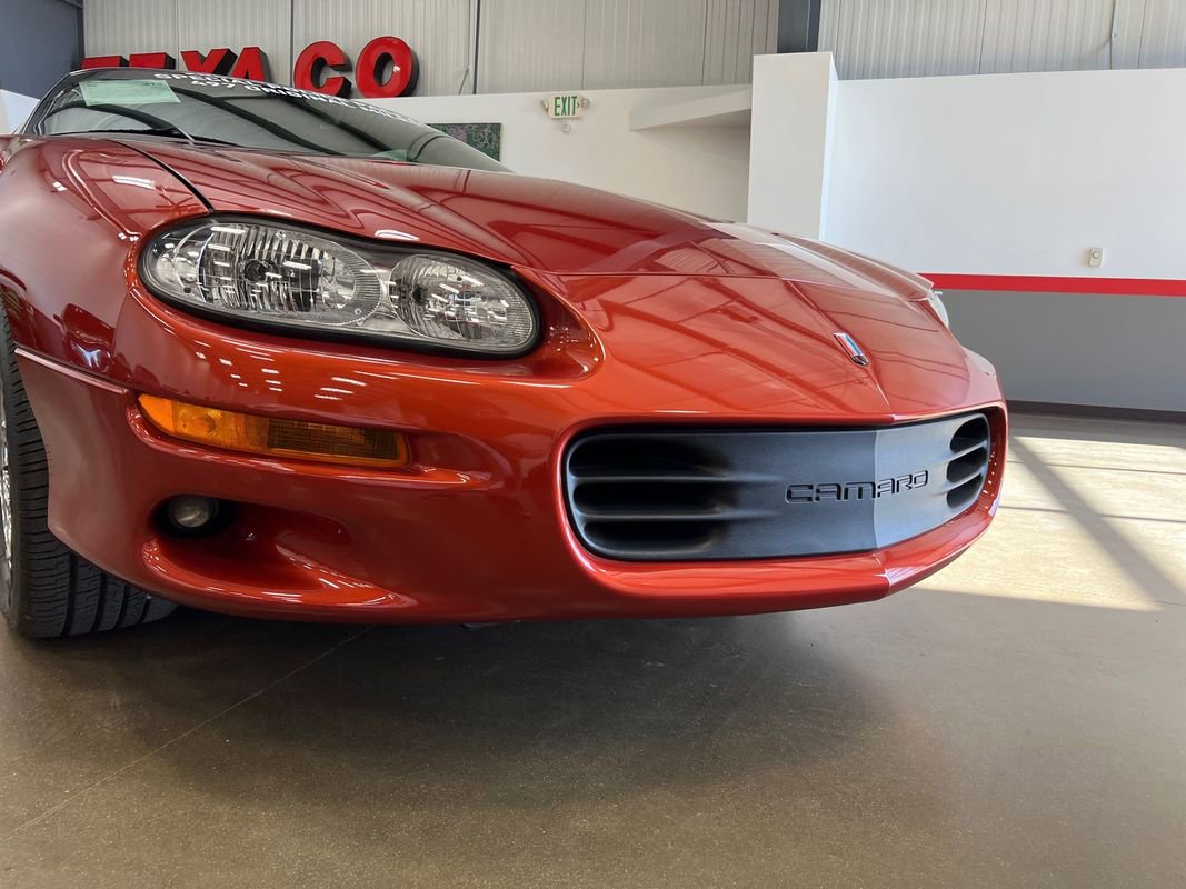 Used 2002 Chevrolet Camaro Z28 w/ Preferred Equipment Group image 70