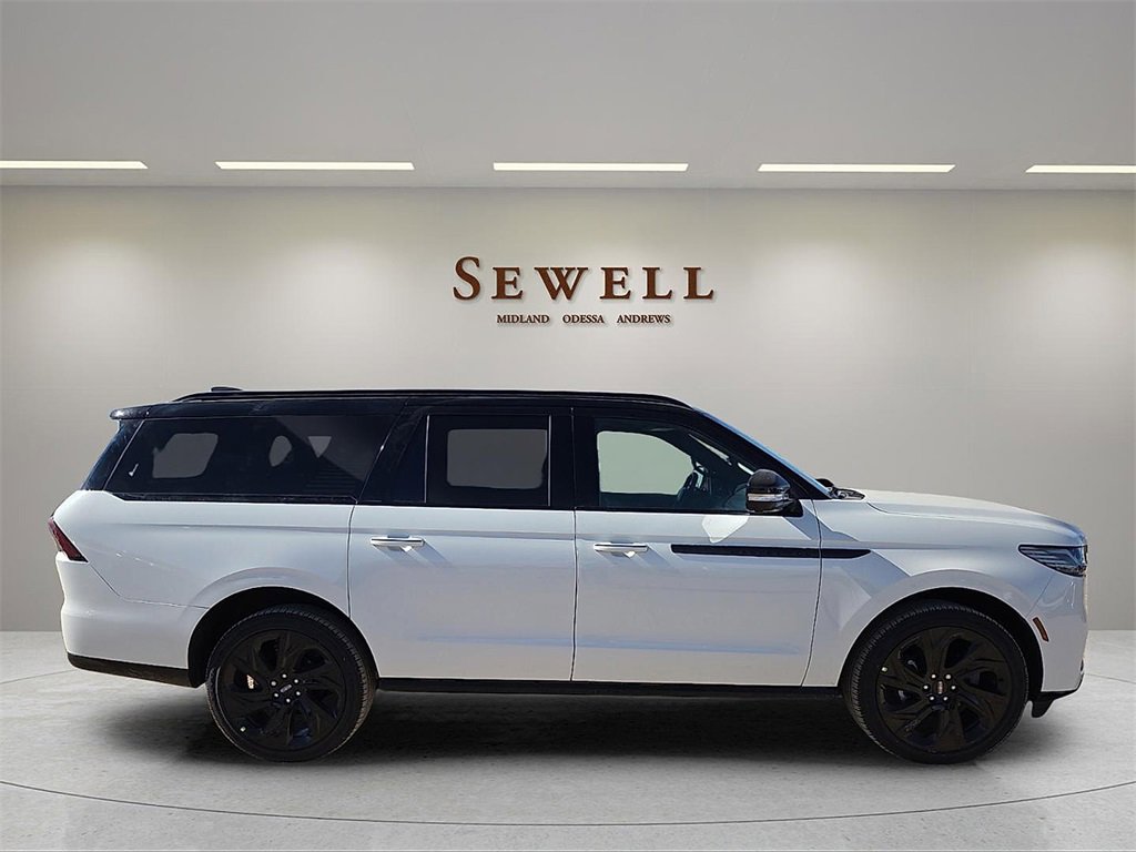 New 2026 Lincoln Navigator L Black Label image 5