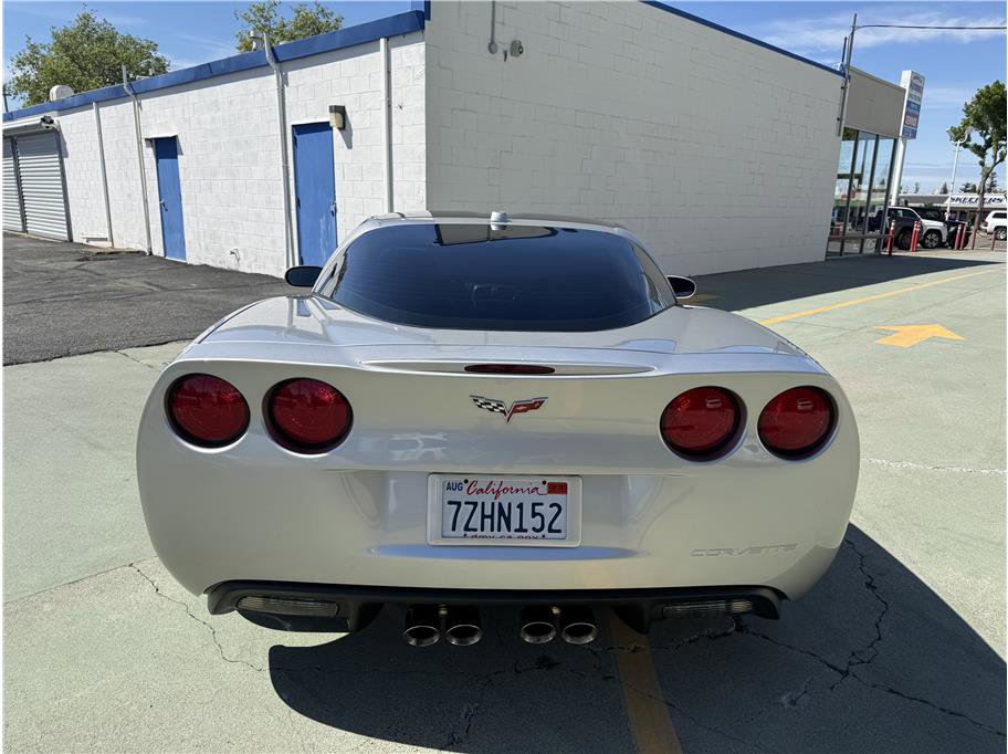 Used 2005 Chevrolet Corvette Coupe w/ Preferred Equipment Group image 7