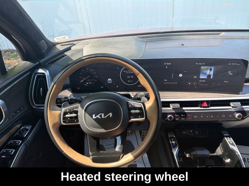 Used 2025 Kia Sorento SX Prestige AWD/4WD image 16