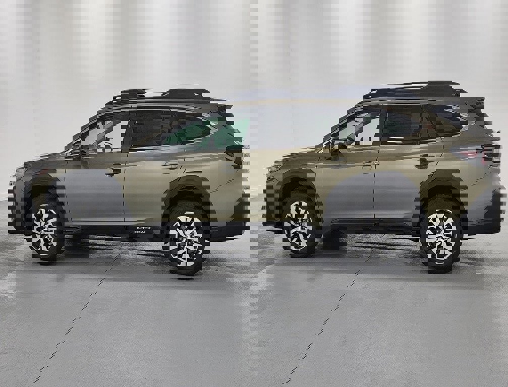 New 2025 Subaru Outback Premium image 4