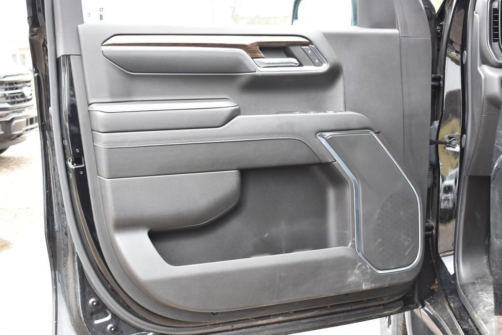 Used 2024 GMC Sierra 1500 Elevation image 8