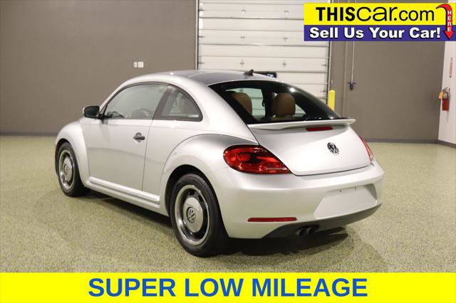 Used 2015 Volkswagen Beetle 1.8T Classic FWD image 6