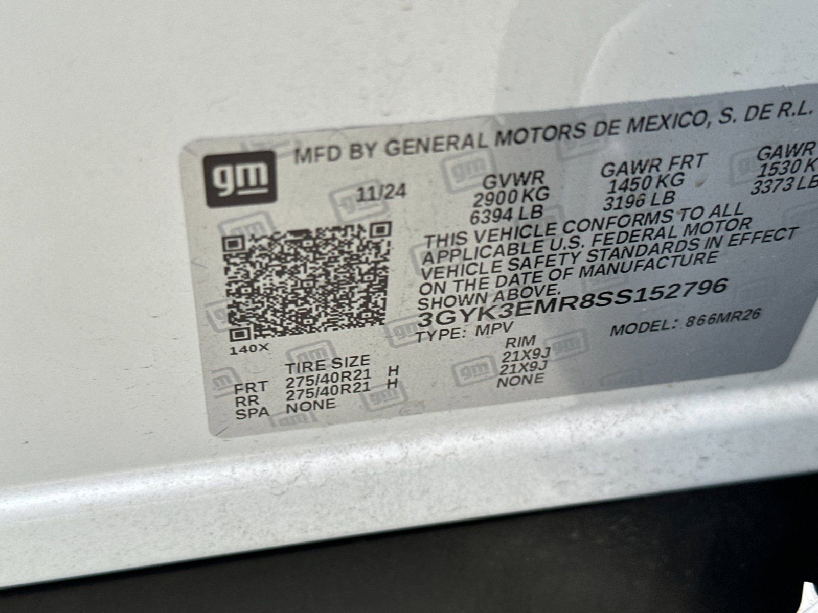 Used 2025 Cadillac Optiq Sport 1 w/ LPO, ONYX Package AWD/4WD image 26