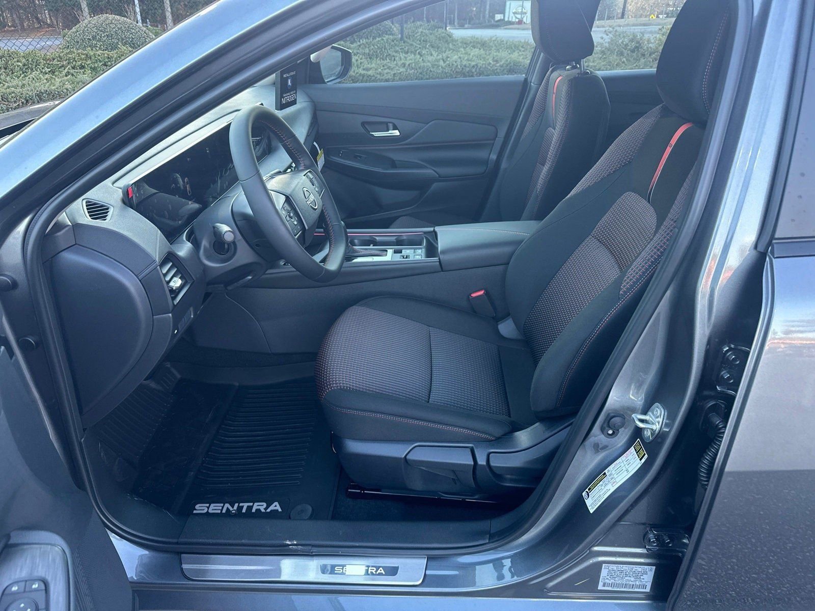 New 2026 Nissan Sentra SR w/ Floor Mat Package FWD image 9