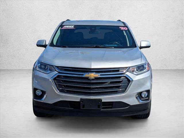 Used 2020 Chevrolet Traverse LT w/ Driver Confidence II Package image 2