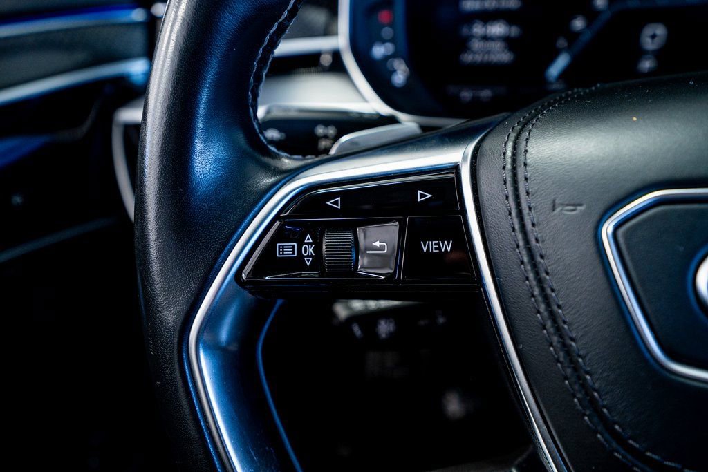 Used 2020 Audi S8 L w/ S8 Executive Package image 41