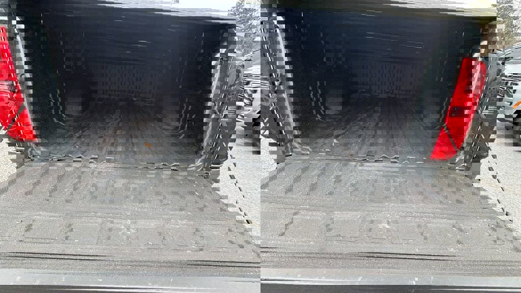 Certified 2022 Chevrolet Colorado LT w/ LT Convenience Package image 10