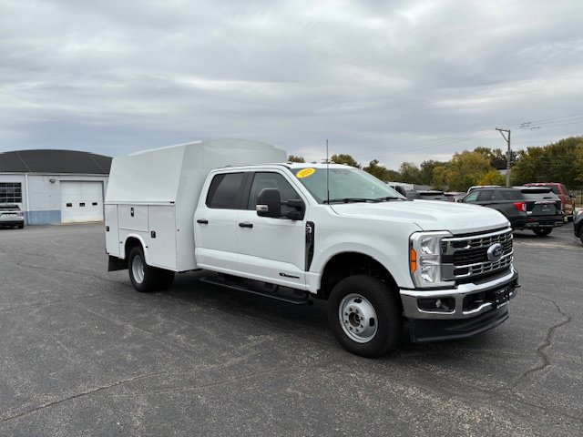 Used 2023 Ford F350 XL w/ Snow Plow Prep Package image 7