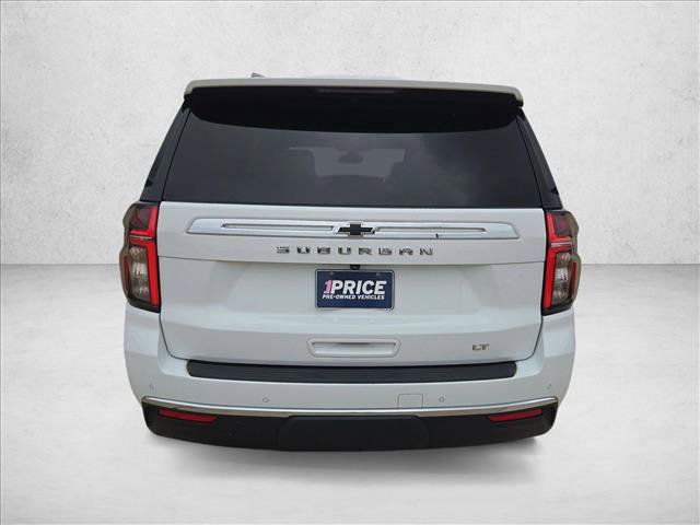 Used 2022 Chevrolet Suburban LT w/ LT Signature Package AWD/4WD image 7