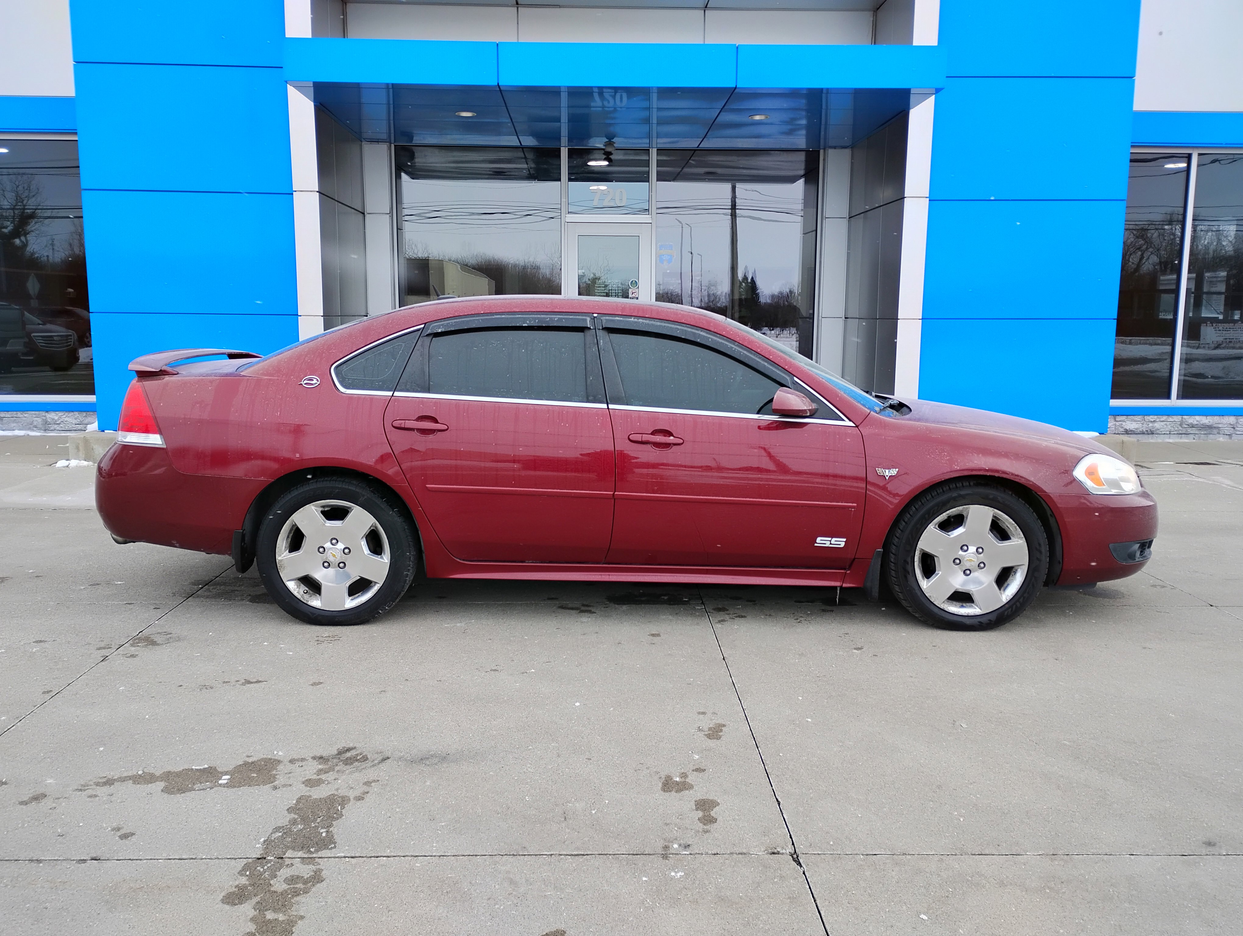 Used 2009 Chevrolet Impala SS w/ Convenience Package image 29