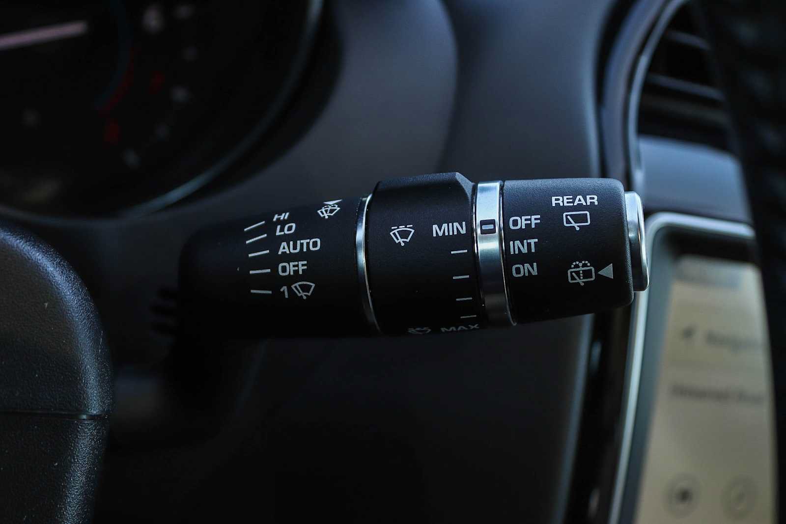 Used 2020 Jaguar F-PACE Premium AWD/4WD image 30