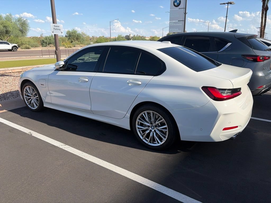 Certified 2023 BMW 330e w/ Premium Package RWD image 3
