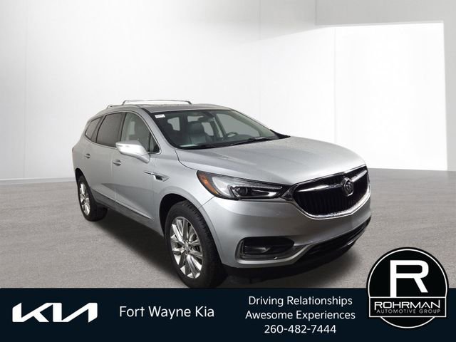 Used 2019 Buick Enclave Essence image 4