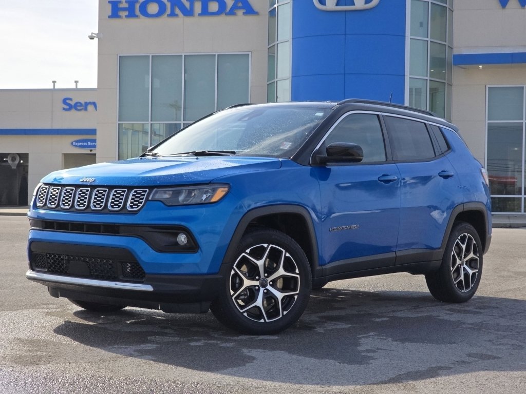 Used 2025 Jeep Compass Limited AWD/4WD image 34