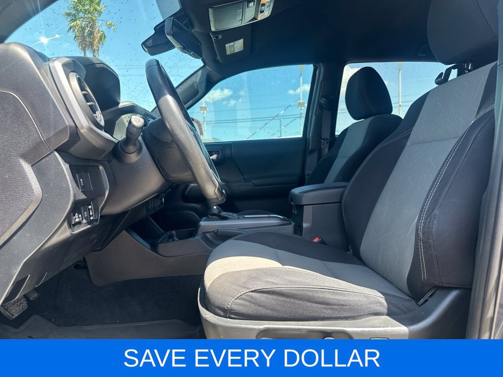 Used 2021 Toyota Tacoma TRD Sport w/ Technology Package RWD image 10