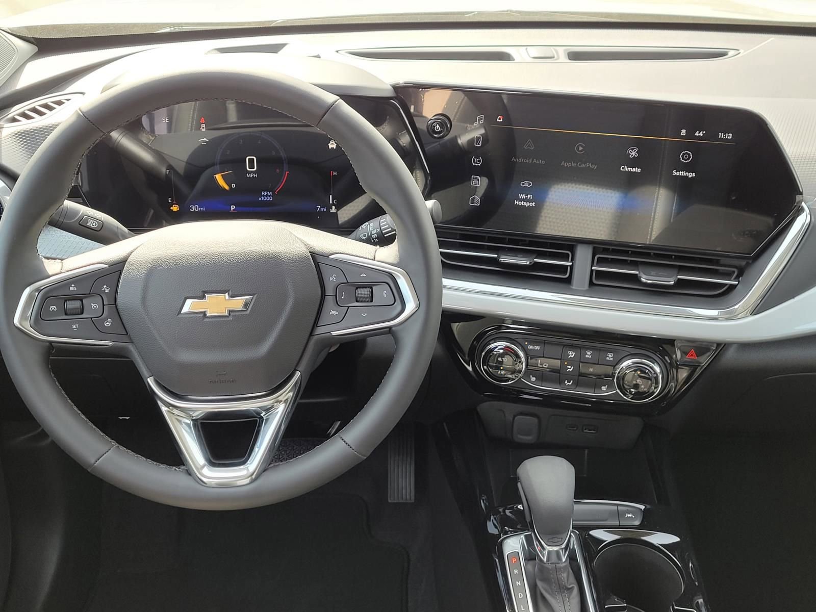 New 2026 Chevrolet Trax LT w/ Driver Confidence Package image 11