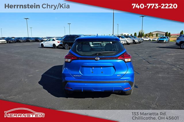 Used 2024 Nissan Kicks SR w/ SR Premium Package FWD image 25