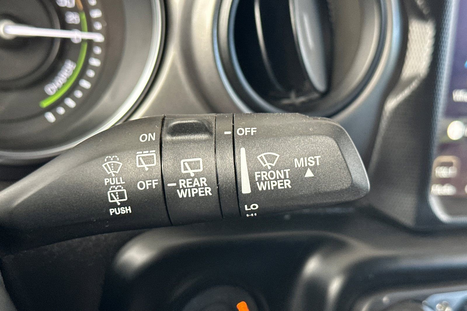 Used 2023 Jeep Wrangler Unlimited w/ Cold Weather Group image 40