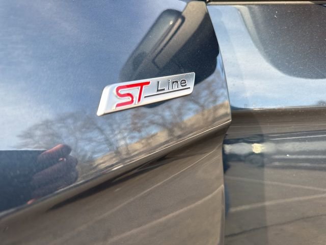 Used 2022 Ford Edge ST-Line image 29