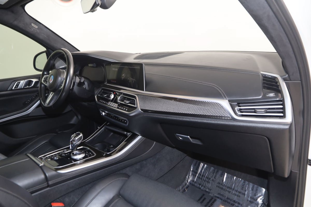 Used 2022 BMW X5 M50i w/ Executive Package AWD/4WD image 48