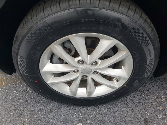 Used 2017 Kia Sorento LX image 6