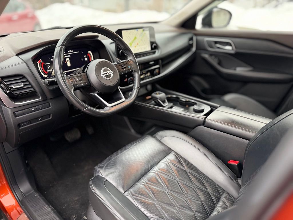 Used 2021 Nissan Rogue Platinum image 13