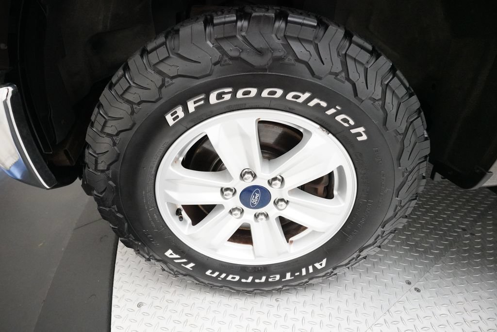 Used 2016 Ford F150 XL w/ Equipment Group 101A Mid AWD/4WD image 23