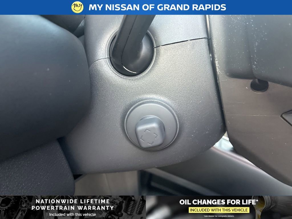 New 2026 Nissan Pathfinder Platinum image 15