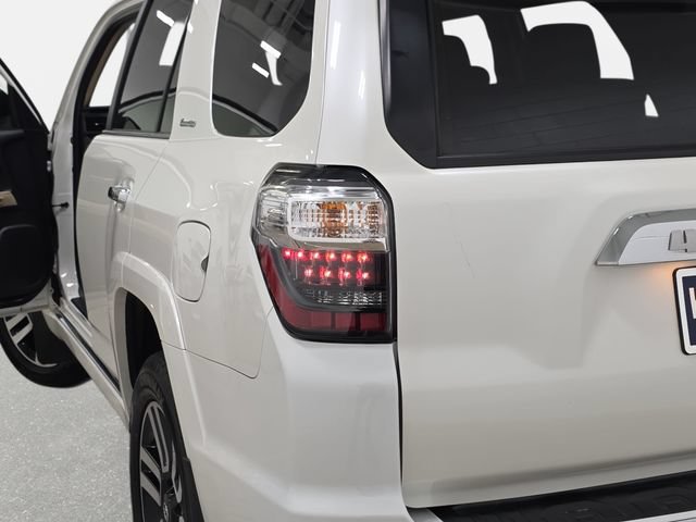 Certified 2023 Toyota 4Runner Limited AWD/4WD image 31