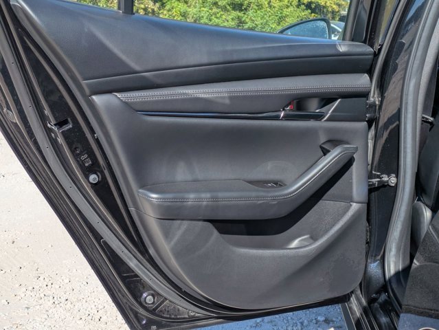 Used 2025 MAZDA MAZDA3 s image 19