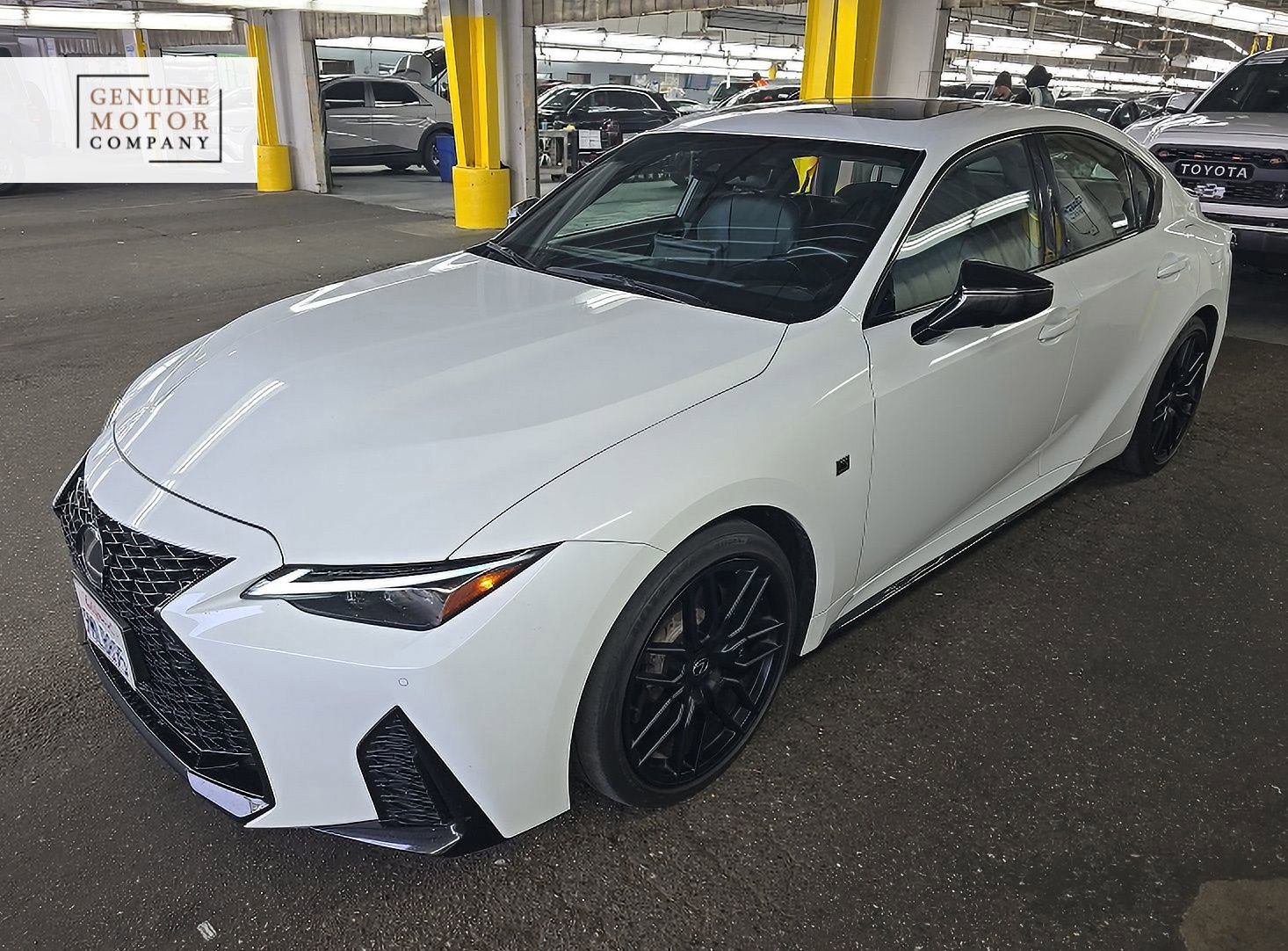 Used 2024 Lexus IS 500 RWD image 1