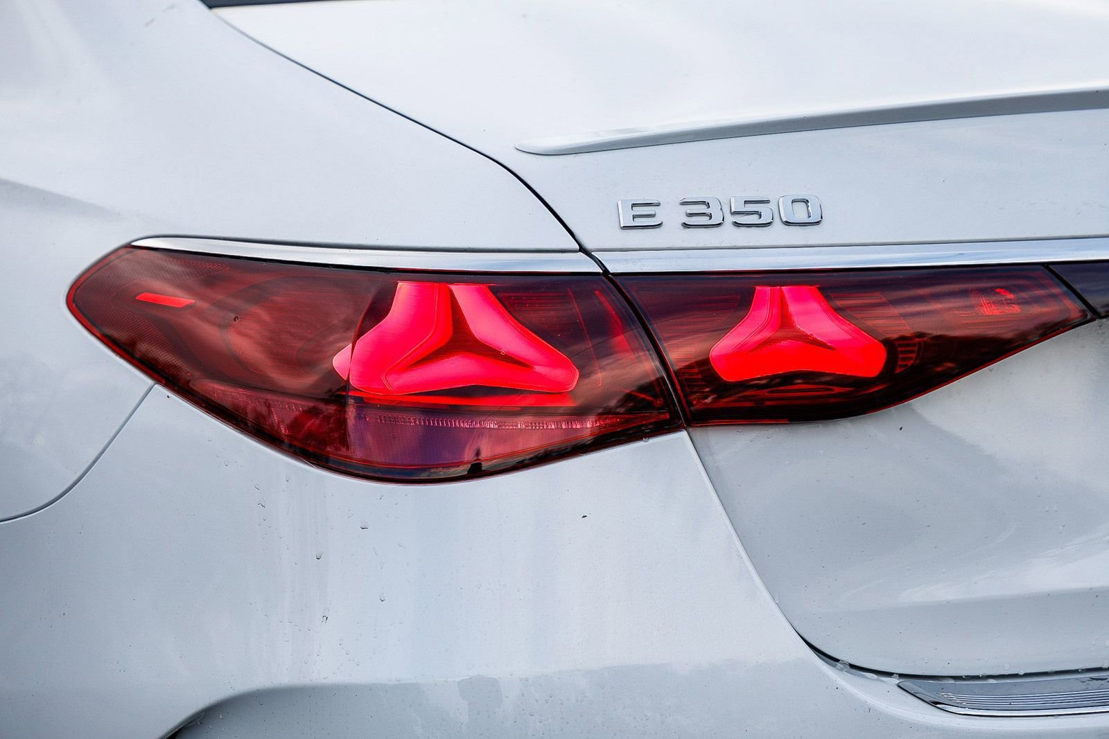 New 2026 Mercedes-Benz E 350 Sedan image 8