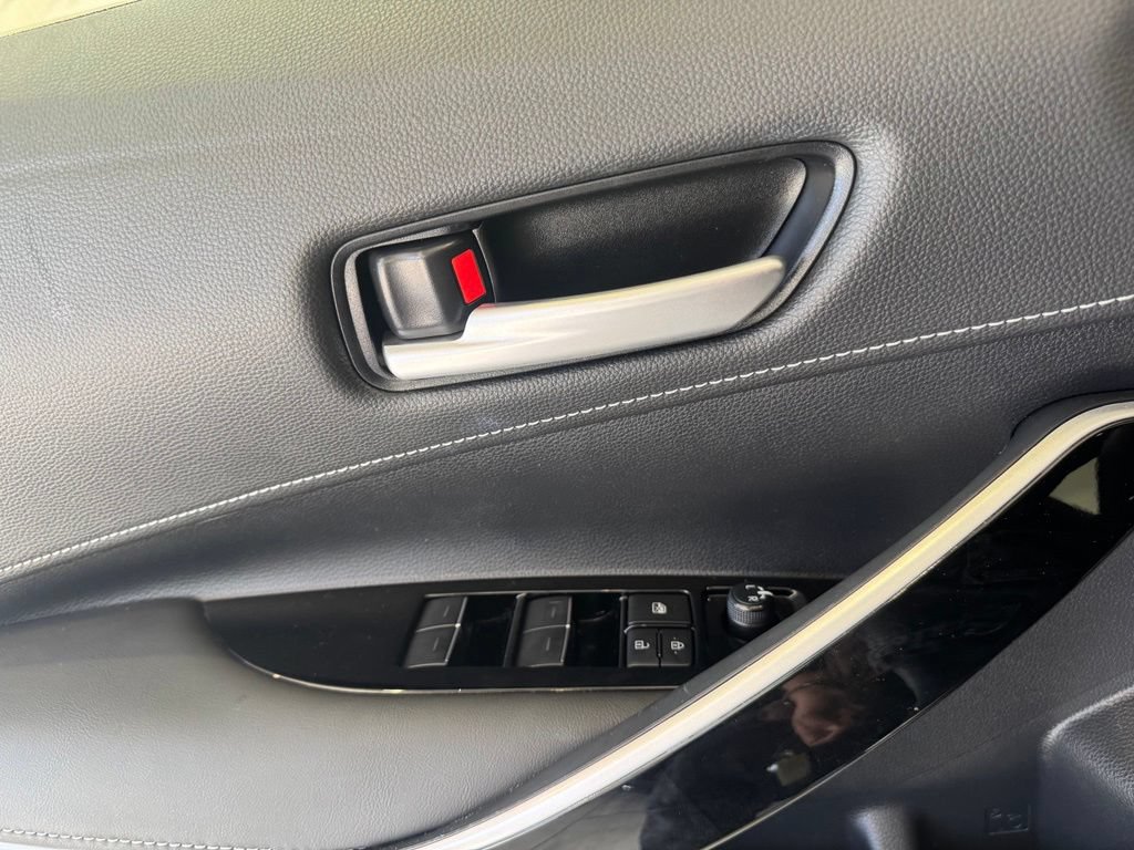 Used 2023 Toyota Corolla XSE FWD image 26