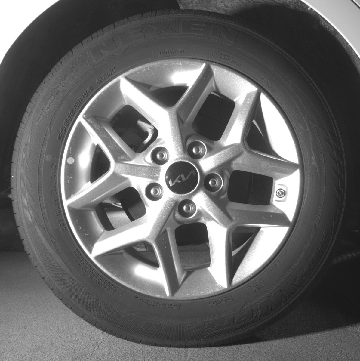 Used 2025 Kia Soul LX w/ LX Technology Package image 15