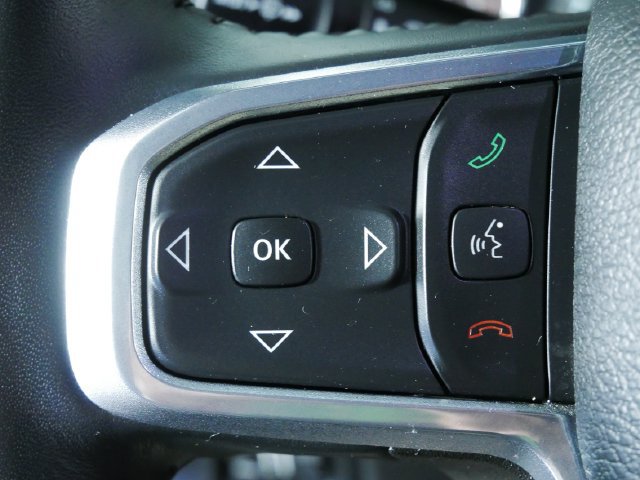 Used 2023 RAM 1500 Laramie AWD/4WD image 27