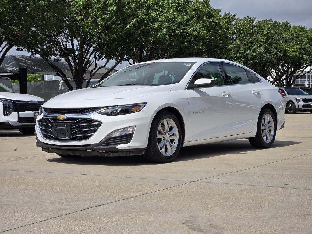 Used 2024 Chevrolet Malibu LT FWD image 2