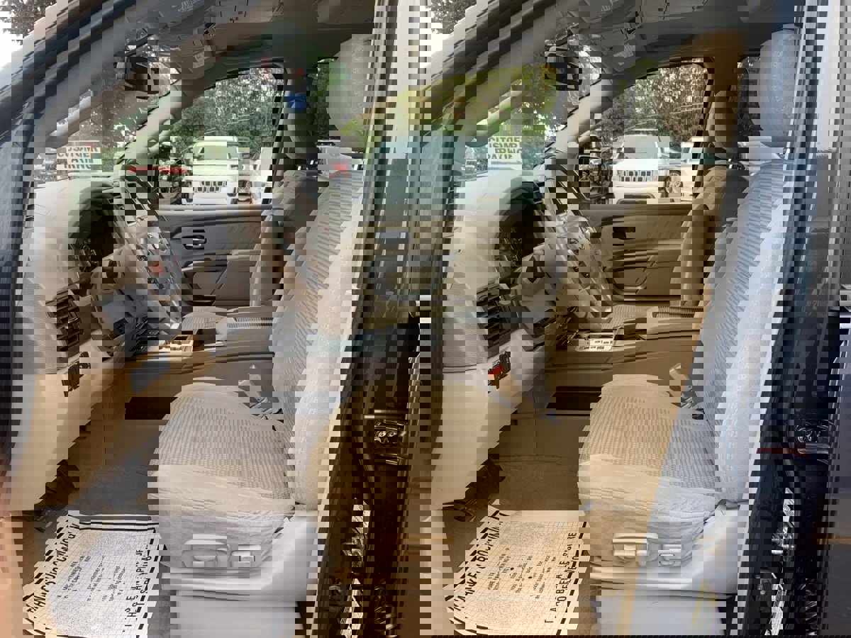 Used 2015 Nissan Armada SV image 9