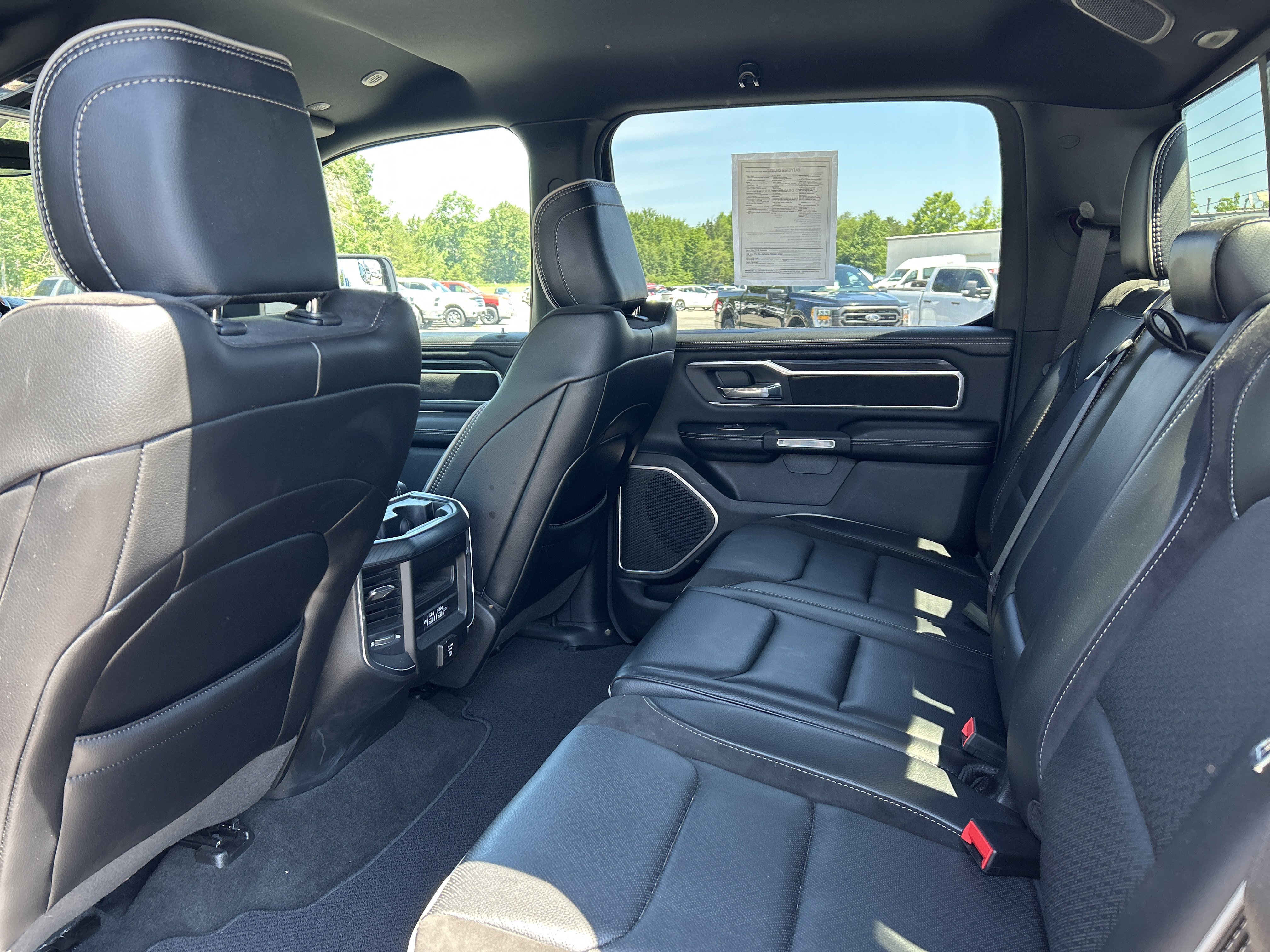 Used 2023 RAM 1500 Laramie AWD/4WD image 13