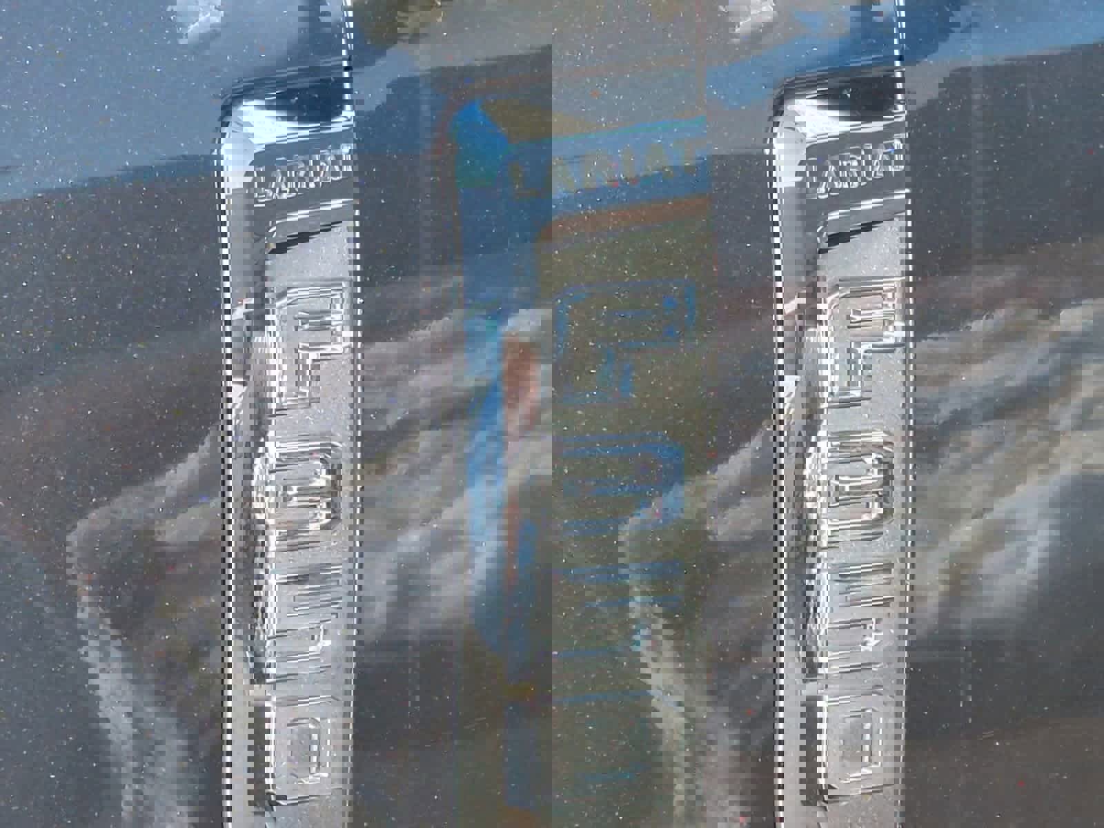 Used 2017 Ford F350 Lariat w/ Chrome Package image 13