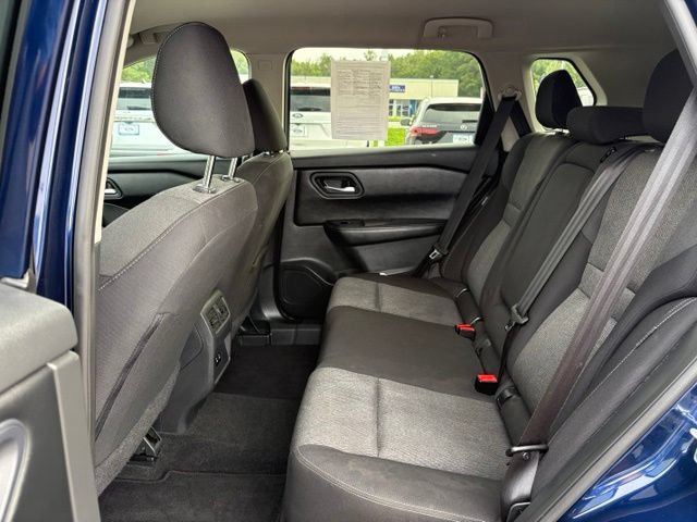 Used 2024 Nissan Rogue SV AWD/4WD image 24